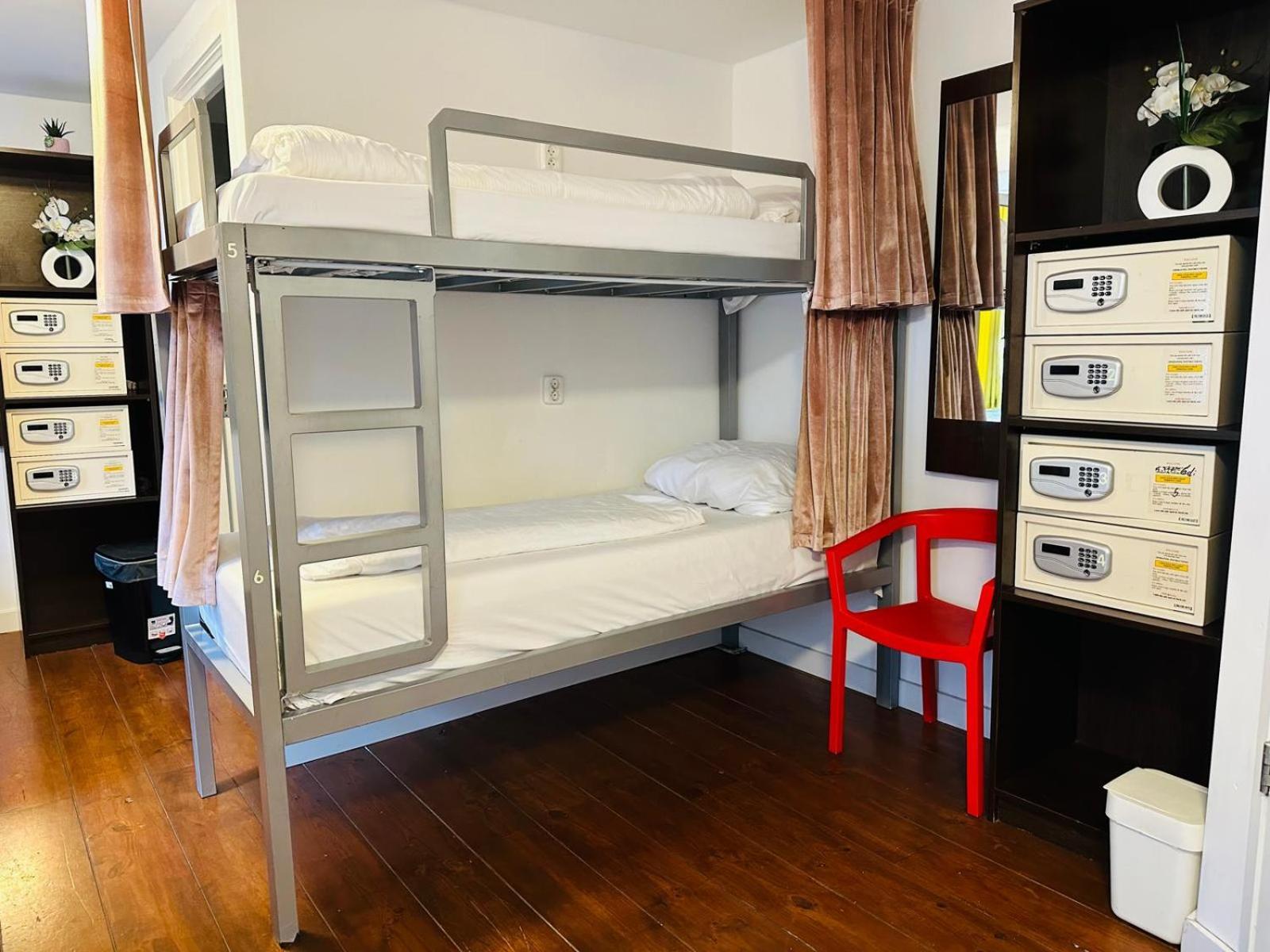 Room Mate Hostel Amsterdam سانداكم المظهر الخارجي الصورة