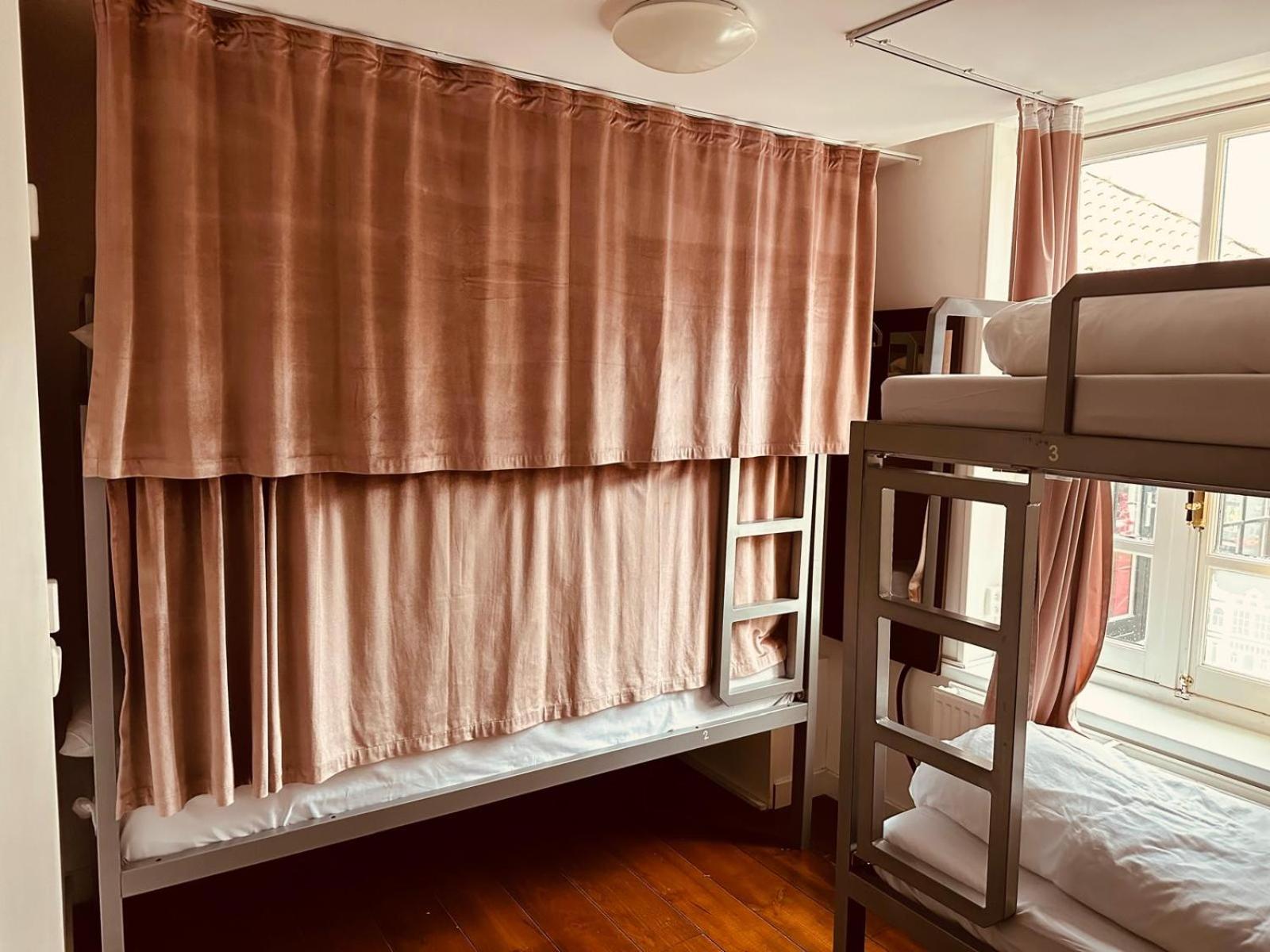 Room Mate Hostel Amsterdam سانداكم المظهر الخارجي الصورة