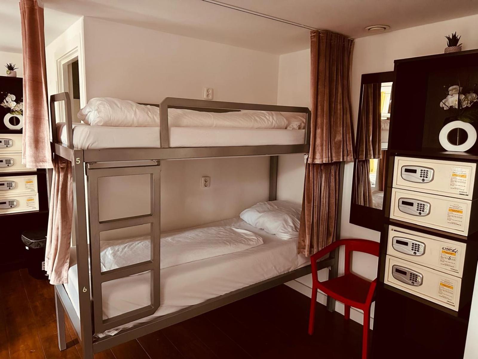 Room Mate Hostel Amsterdam سانداكم المظهر الخارجي الصورة